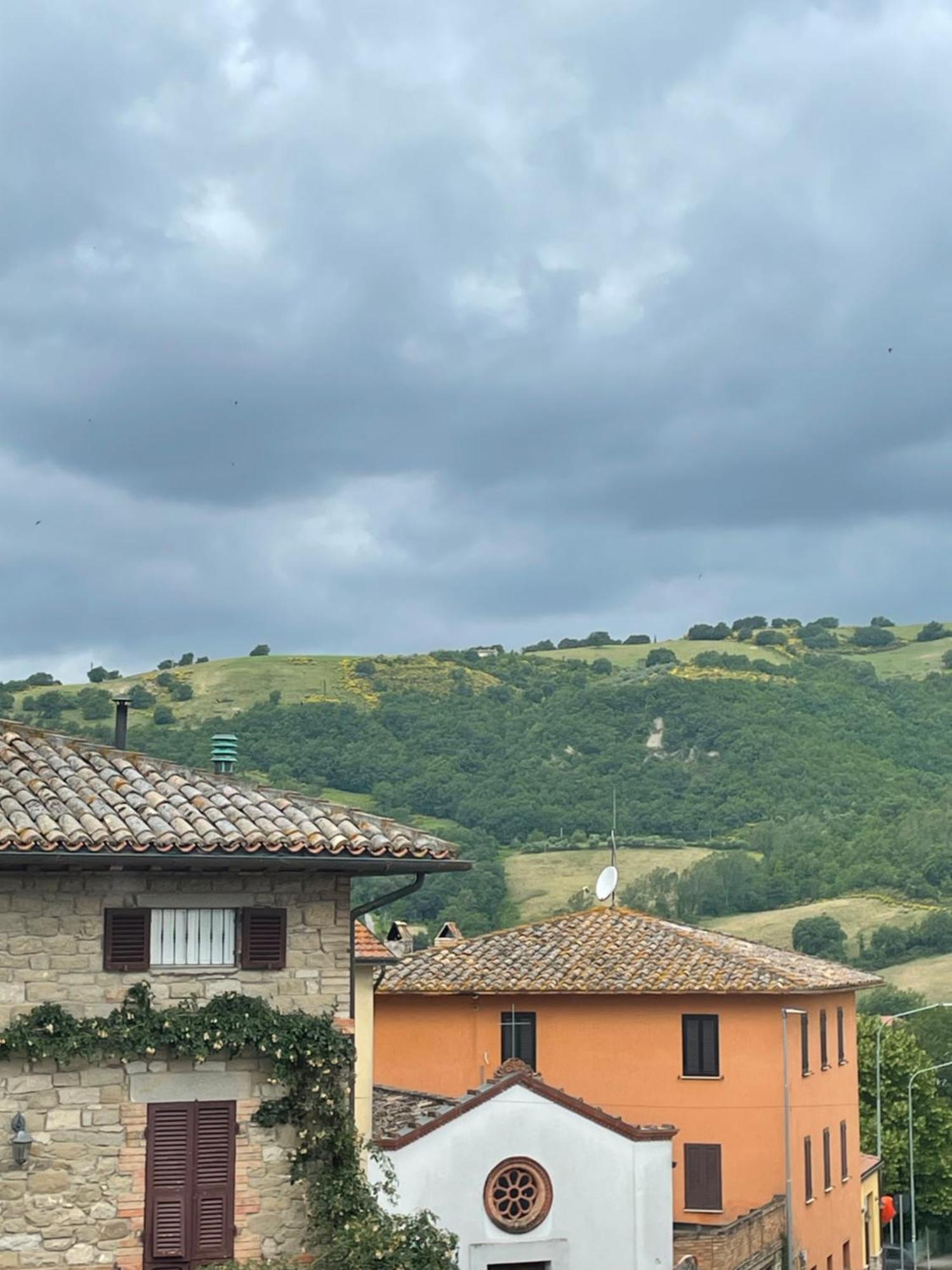 Locanda Francescana Valfabbrica Exteriér fotografie